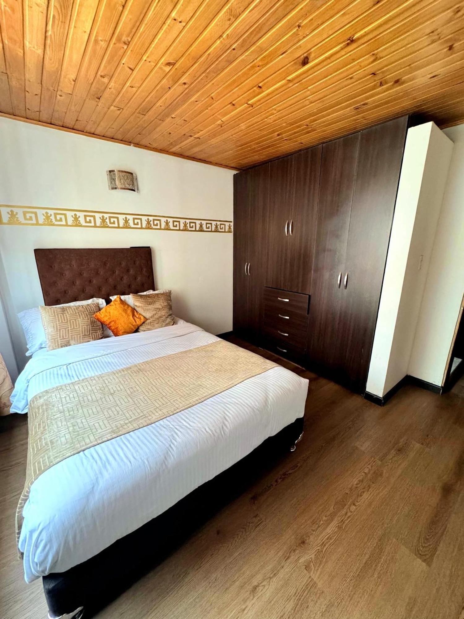 Hotel Oporto 83 Bogotá Zewnętrze zdjęcie